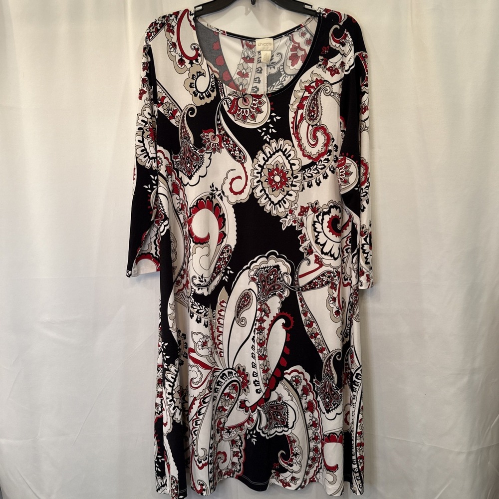 Chico's Paisley Dress Size 2 Large Red Black White Stretch Tunic Shift Boho Work